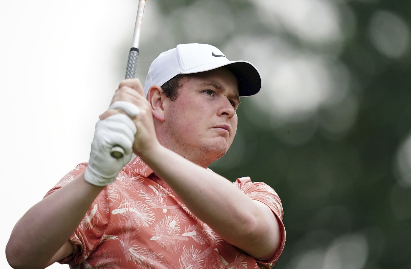 McIlroy loses a club head and the lead in eventful 67 in first round at the BMW PGA Championship | iNFOnews.ca