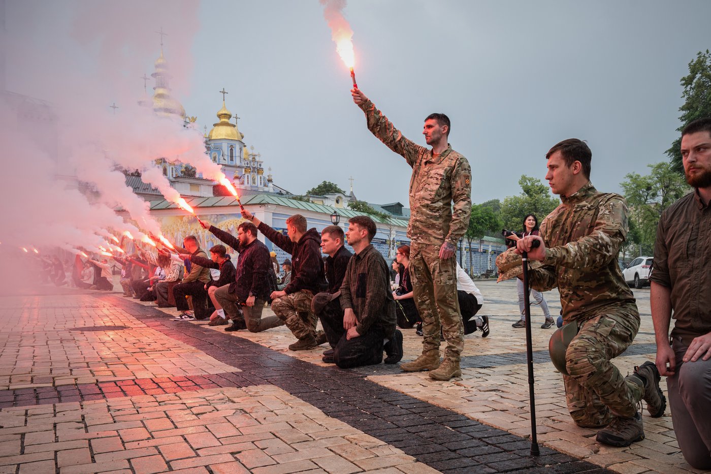Ukrainian strikes set off fires at oil facilities in Russia and Crimea | iNFOnews.ca Ukrainian strikes set off fires at oil facilities in Russia and Crimea | iNFOnews.ca
