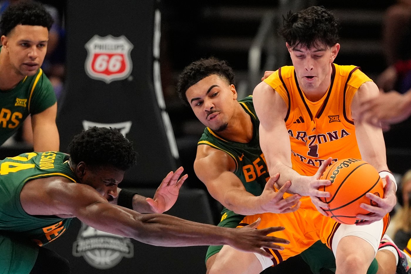 NCAA tourney selection committee will not let travel concerns dictate bracketing or seeding of field | iNFOnews.ca
