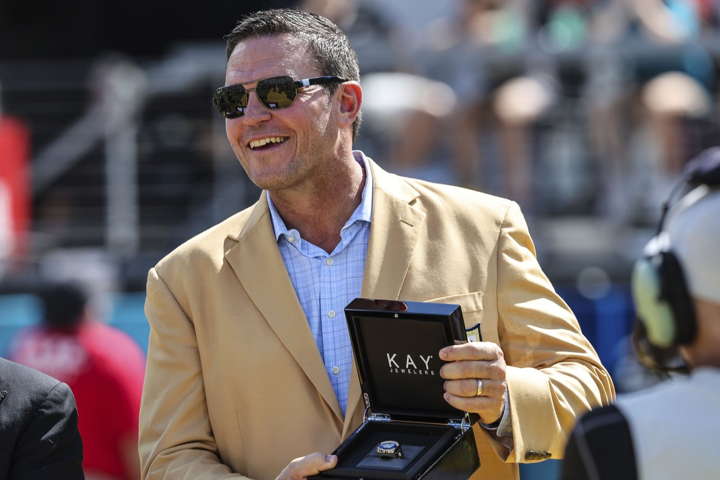 Jaguars hire Hall of Famer Tony Boselli as the franchise's executive vice president | iNFOnews.ca Jaguars hire Hall of Famer Tony Boselli as the franchise's executive vice president | iNFOnews.ca