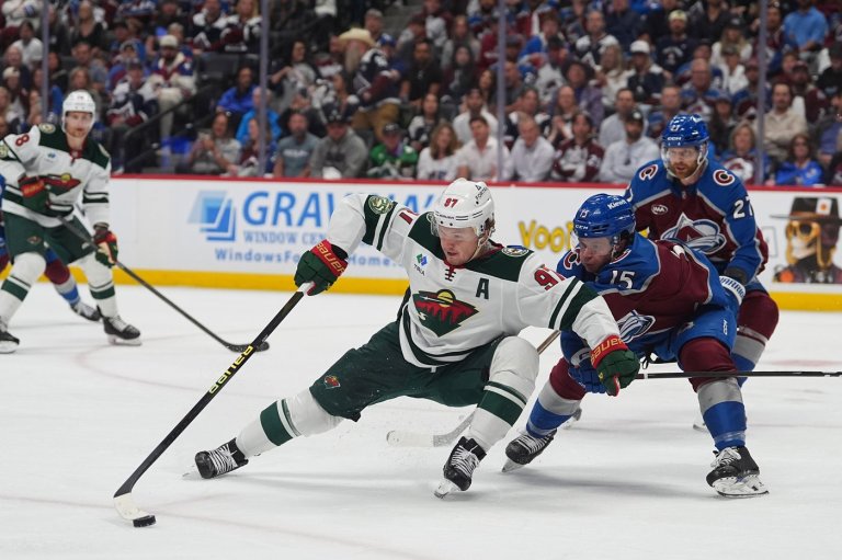 MacKinnon scores late for Avalanche to send Game 5 against Wild to OT tied 3-3 | iNFOnews.ca