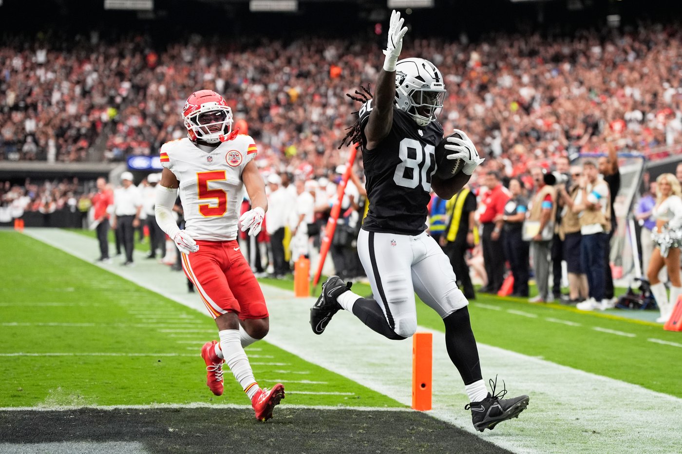 Klint Kubiak shows confidence in his Raiders by predicting victory at halftime of loss to Chiefs | iNFOnews.ca Klint Kubiak shows confidence in his Raiders by predicting victory at halftime of loss to Chiefs | iNFOnews.ca