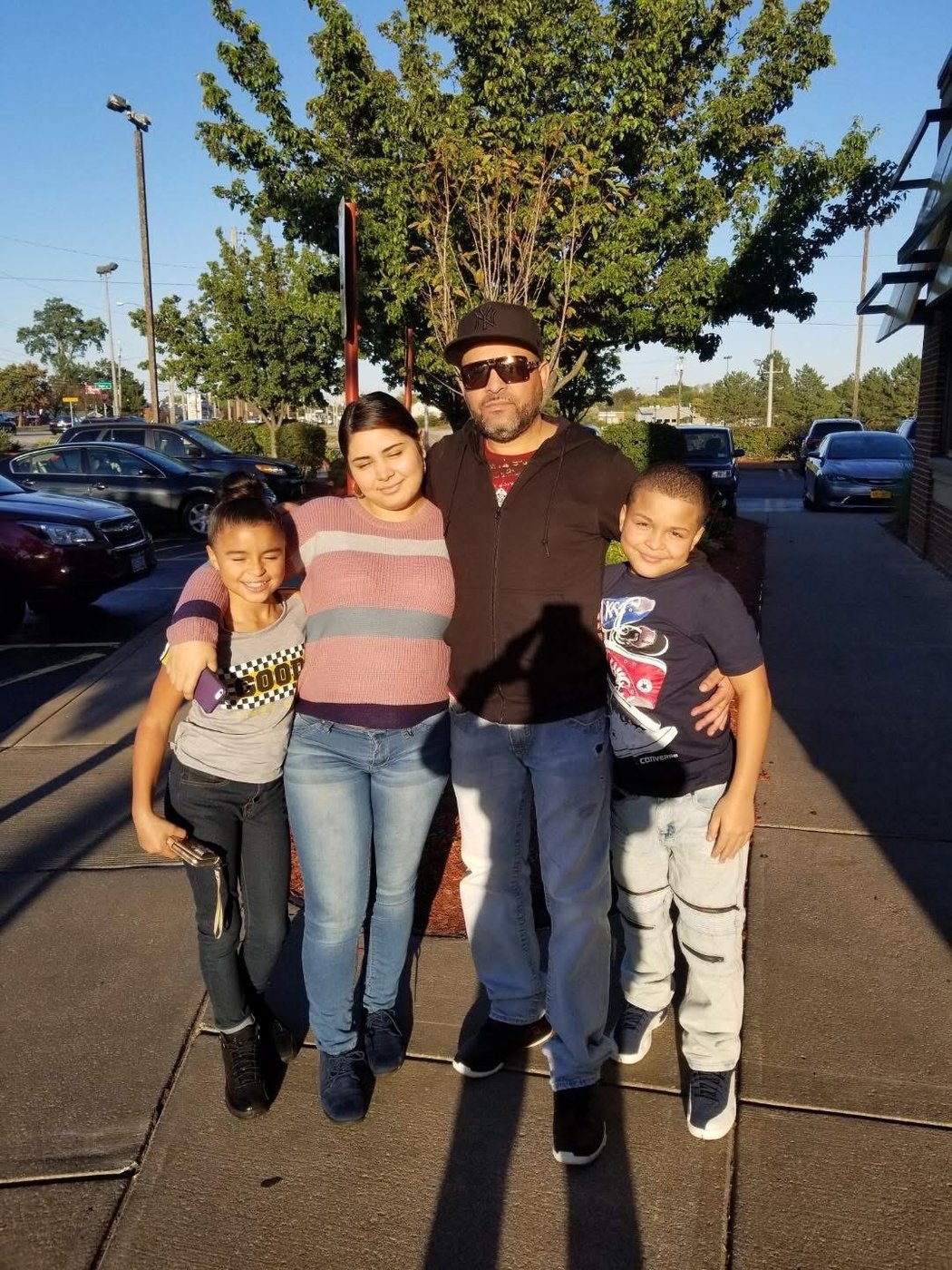 ICE says Cuban immigrant died while attempting suicide. A witness says guards pinned and choked him | iNFOnews.ca