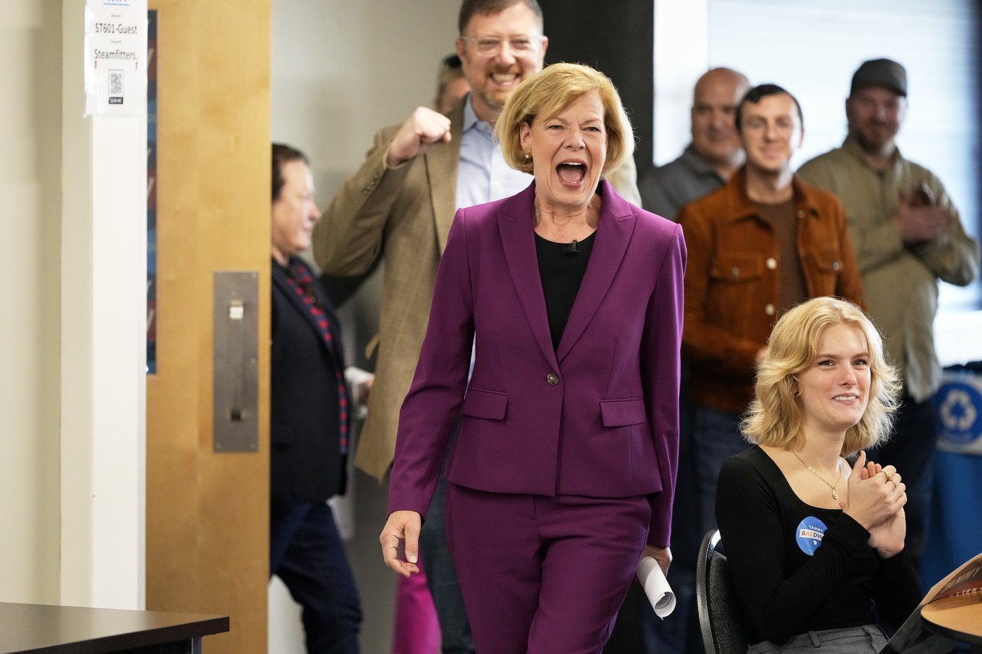 Wisconsin Democratic Sen. Tammy Baldwin pledges to work with Trump and calls for less division | iNFOnews.ca