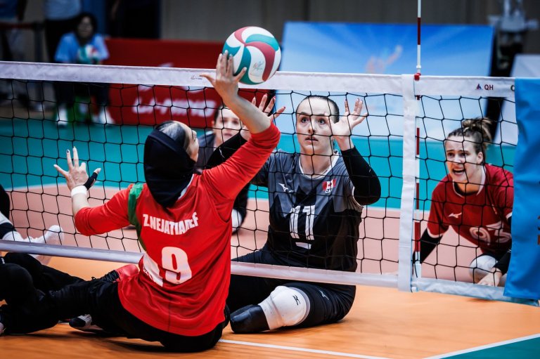 Canada defeats Iran, moves into women's sitting volleyball semifinals | iNFOnews.ca