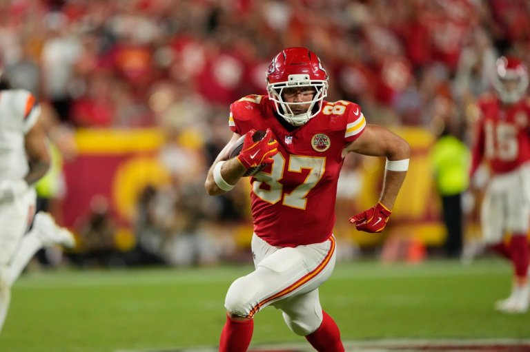 Investment firm leader gets 11 years for Ponzi scheme that bilked dozens, including Travis Kelce | iNFOnews.ca