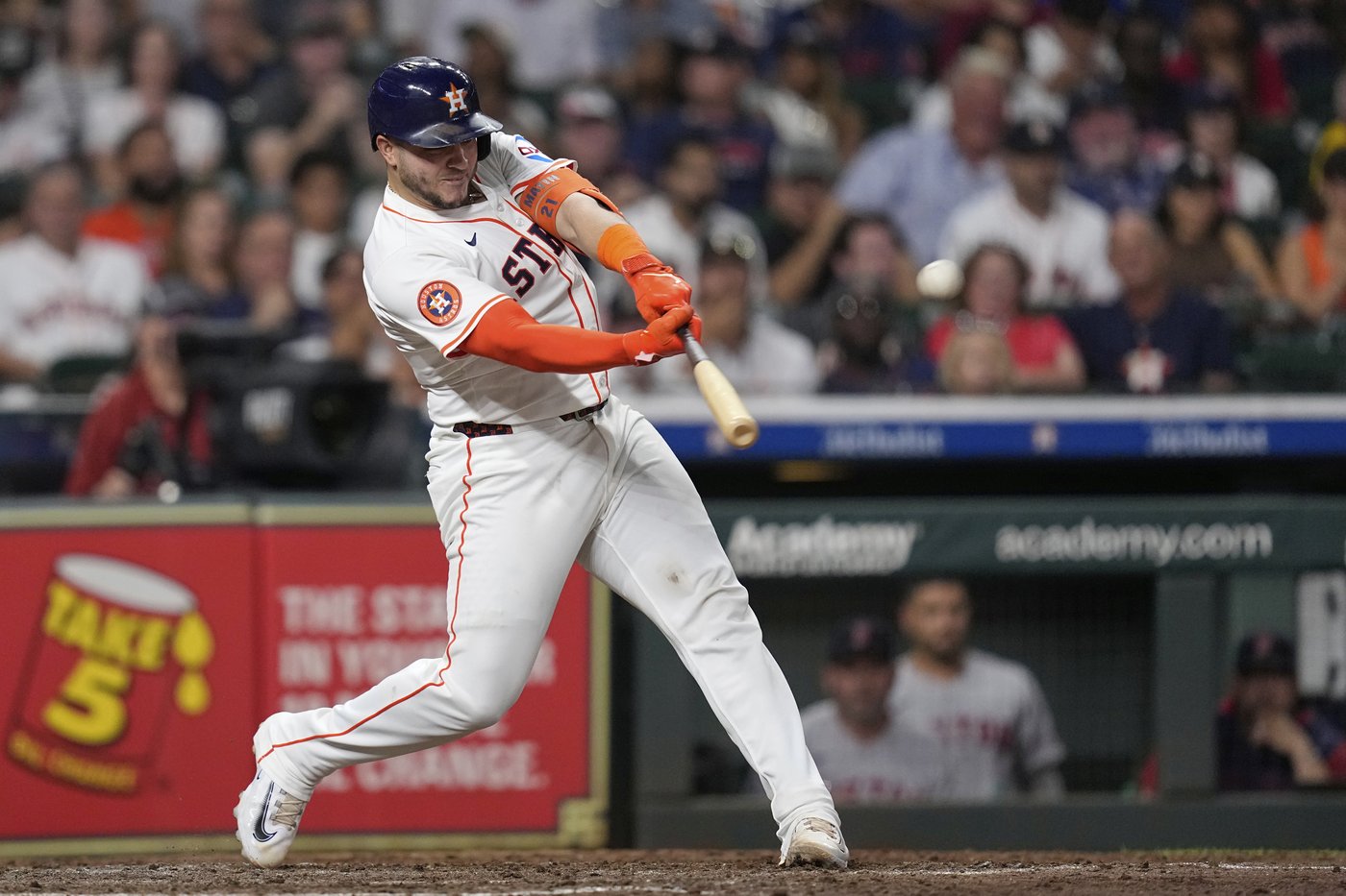 Hunter Brown reaches 10 victories, helping the Astros beat the Red Sox 4-1 | iNFOnews.ca Hunter Brown reaches 10 victories, helping the Astros beat the Red Sox 4-1 | iNFOnews.ca