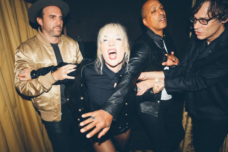 Why is Gen Z obsessed with indie sleaze? Metric's Emily Haines has some theories | iNFOnews.ca
