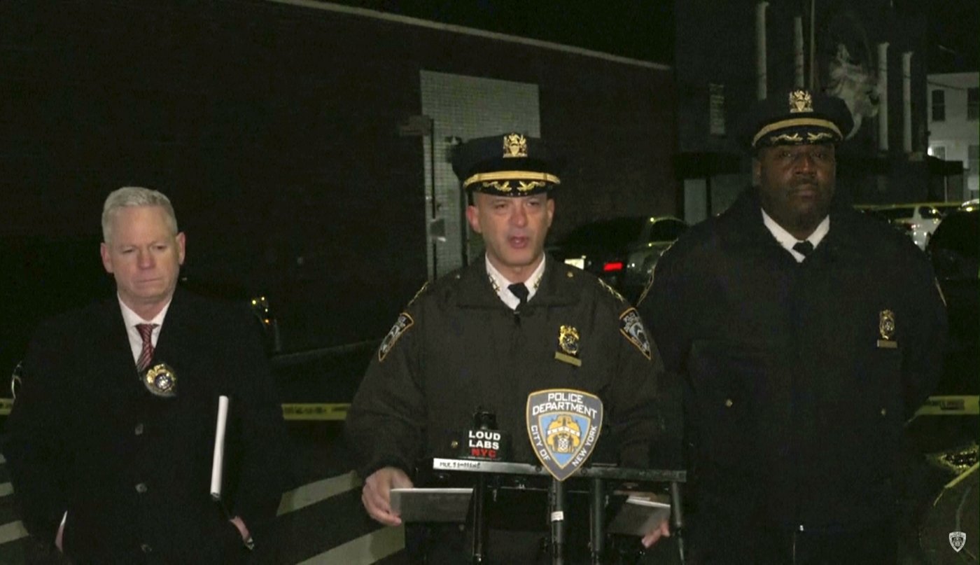 10 people are wounded in a shooting at a memorial for a teenager who was killed in NYC | iNFOnews.ca 10 people are wounded in a shooting at a memorial for a teenager who was killed in NYC | iNFOnews.ca