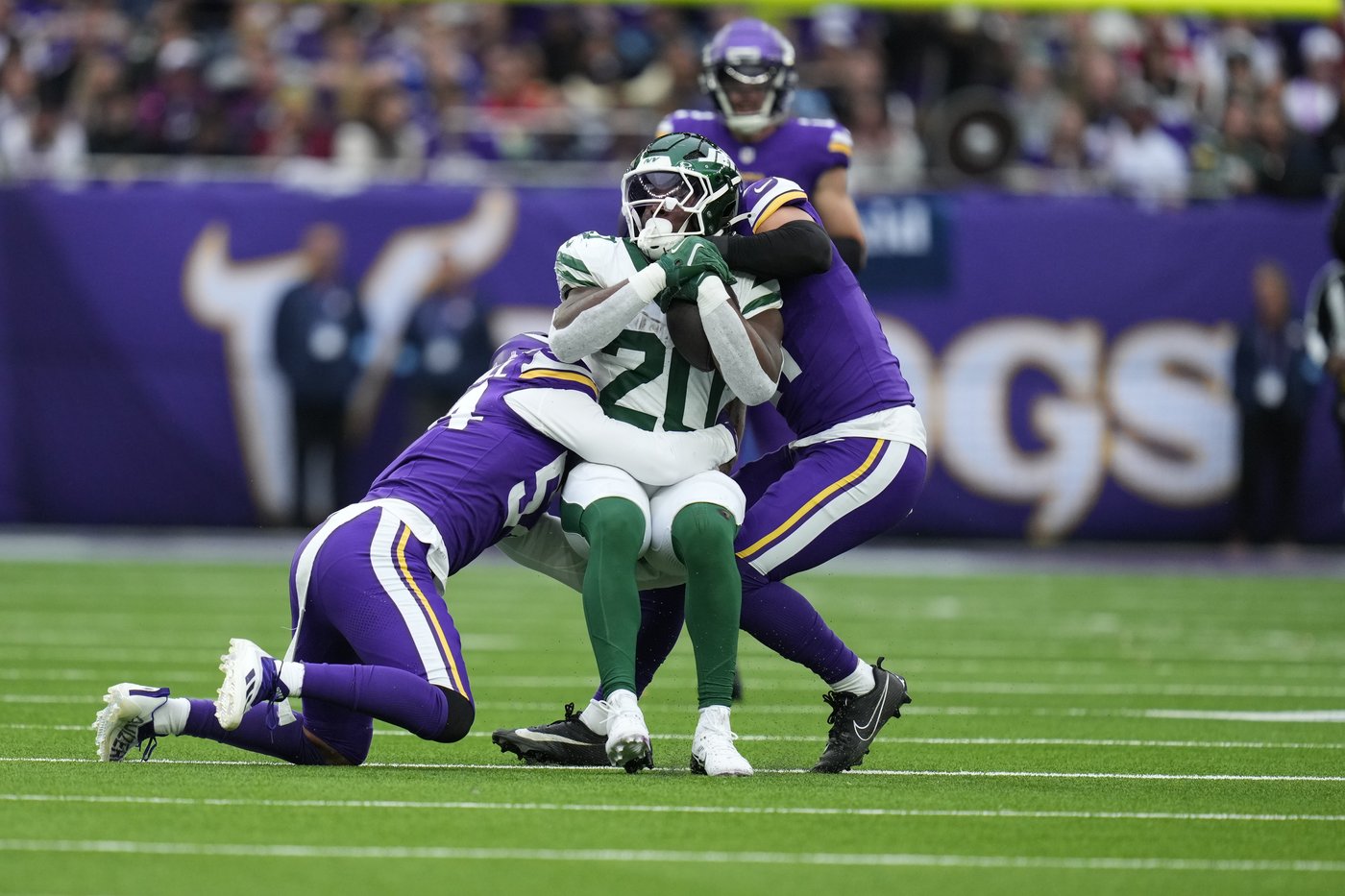 Rodgers and the offense are looking predictable and conservative and putting the Jets in early holes | iNFOnews.ca Rodgers and the offense are looking predictable and conservative and putting the Jets in early holes | iNFOnews.ca