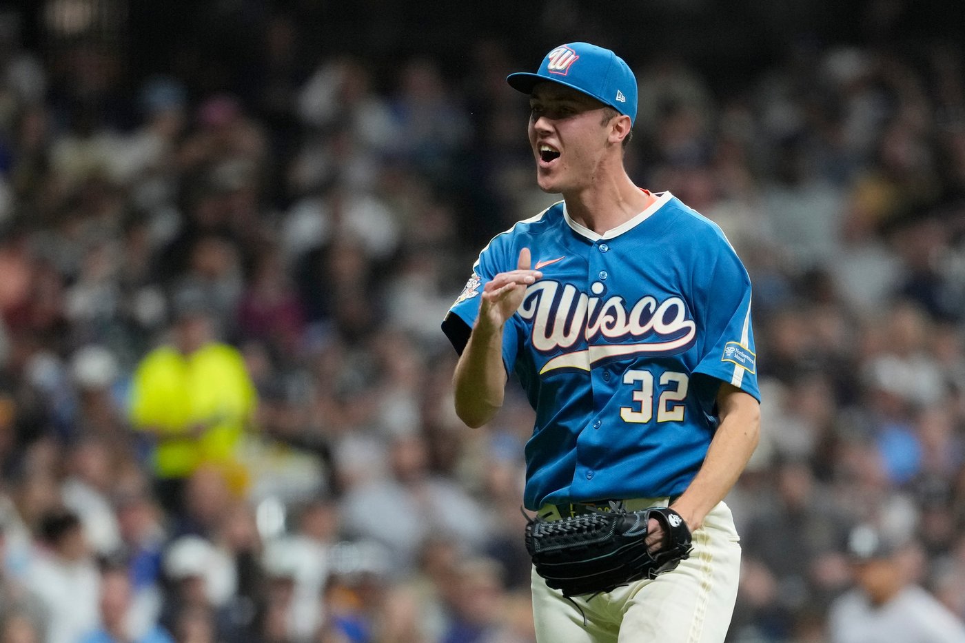 Brewers shut out Yankees 6-0 as Misiorowski tops 103 mph | iNFOnews.ca