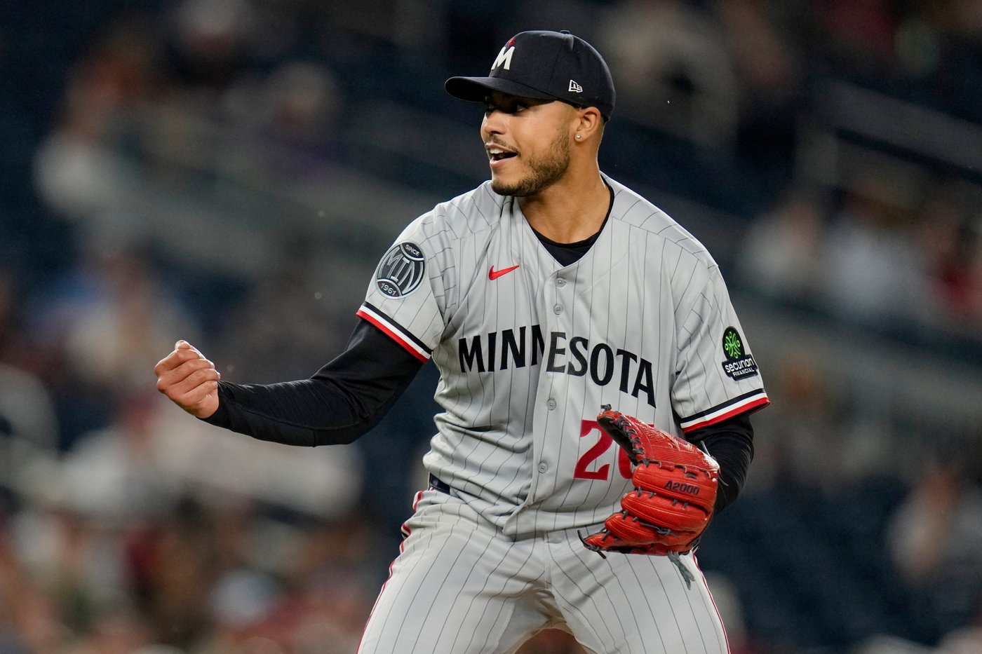 Twins right-hander Taj Bradley placed on IL with right pectoral inflammation | iNFOnews.ca