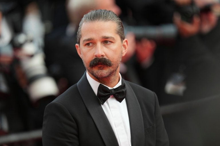 Shia LaBeouf pleads guilty to simple battery for punching bargoers during Mardi Gras | iNFOnews.ca