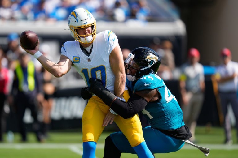 Chargers do little right against the Jags and match the worst NFL loss for coach Jim Harbaugh | iNFOnews.ca