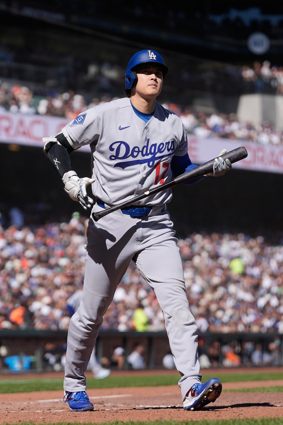 Dodgers expect a healthier Shohei Ohtani for Game 1 of the NLDS | iNFOnews.ca
