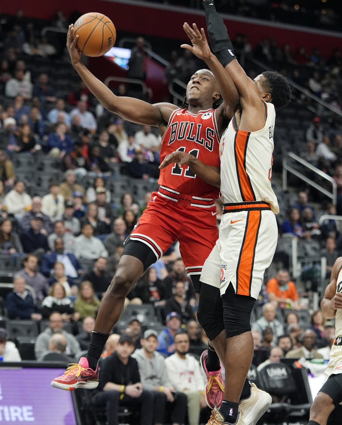 Zach LaVine's 16 fourth-quarter points lead Bulls past Pistons 122-112 | iNFOnews.ca