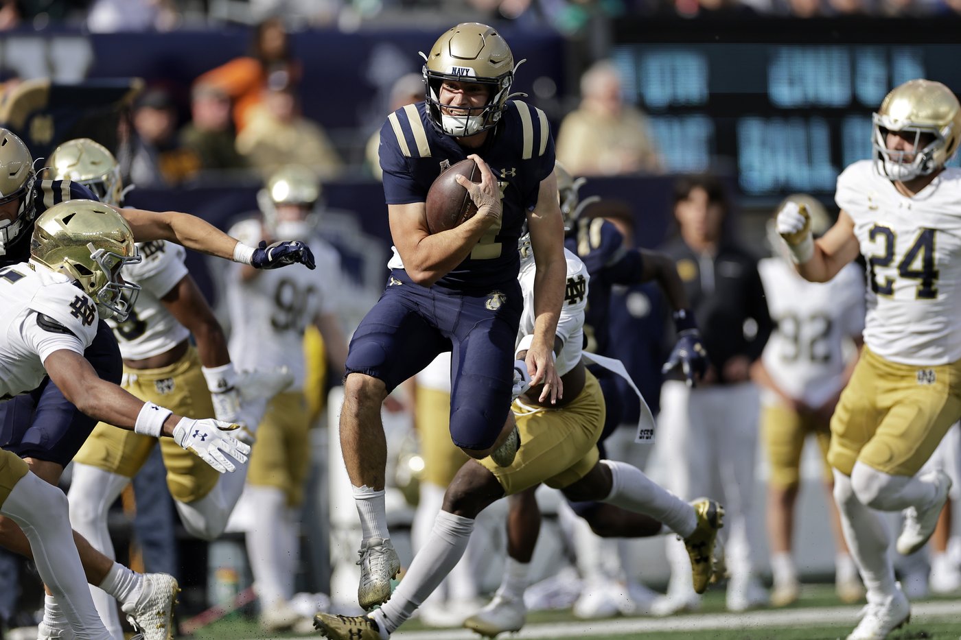 No. 10 Notre Dame not taking reeling Florida State lightly as it chases a playoff spot | iNFOnews.ca No. 10 Notre Dame not taking reeling Florida State lightly as it chases a playoff spot | iNFOnews.ca