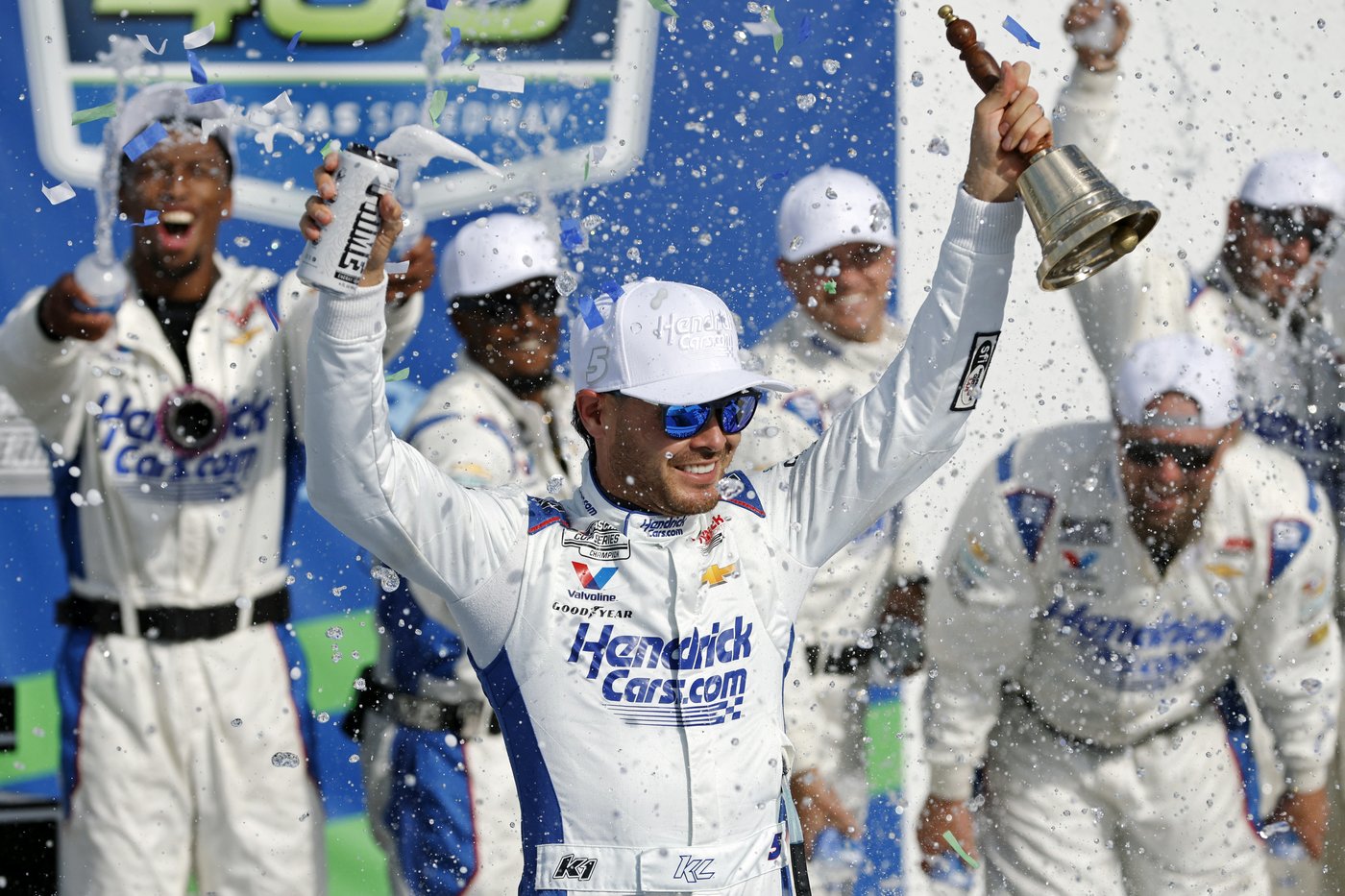 NASCAR star Kyle Larson is ready to focus on the Indianapolis 500 - after a sprint car race | iNFOnews.ca NASCAR star Kyle Larson is ready to focus on the Indianapolis 500 - after a sprint car race | iNFOnews.ca