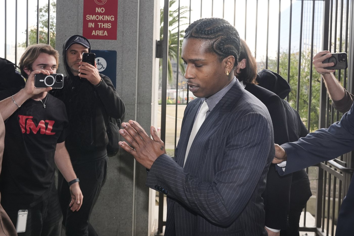 A$AP Rocky dives into Rihanna's arms as not guilty verdict is read at felony assault trial | iNFOnews.ca