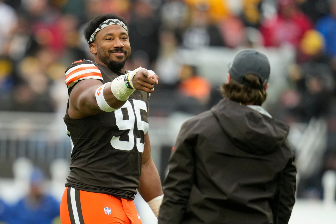Browns' Myles Garrett will try to break NFL sacks record in finale against Bengals and Joe Burrow | iNFOnews.ca Browns' Myles Garrett will try to break NFL sacks record in finale against Bengals and Joe Burrow | iNFOnews.ca