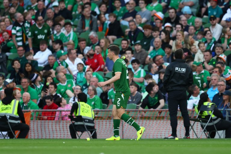 Ireland's soccer coach says pro-Palestinian tennis ball protest 'kills the game' | iNFOnews.ca
