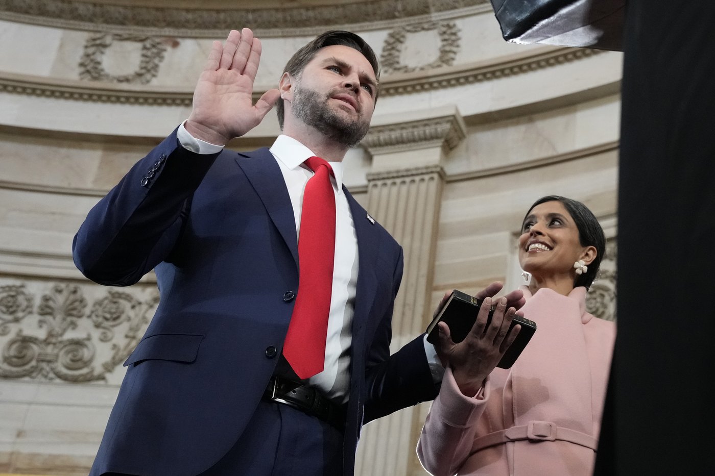 PHOTO COLLECTION: Trump Inauguration Swearing In | iNFOnews.ca