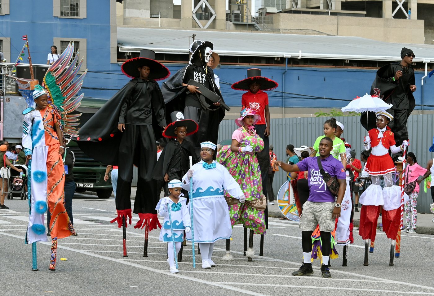 Trinidad's creative community rallies to ensure the famed carnival remains affordable | iNFOnews.ca Trinidad's creative community rallies to ensure the famed carnival remains affordable | iNFOnews.ca
