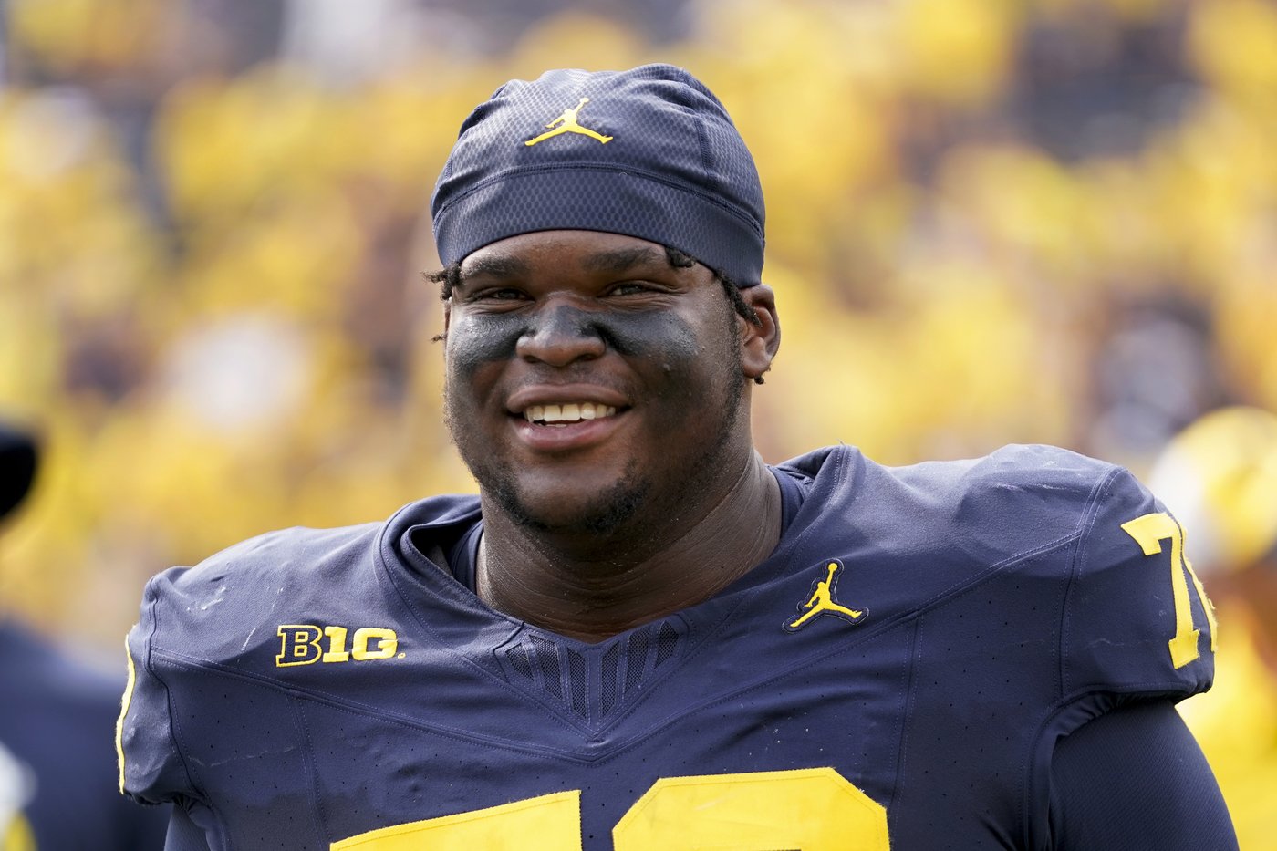 Michigan defensive lineman Kenneth Grant declares for NFL draft | iNFOnews.ca