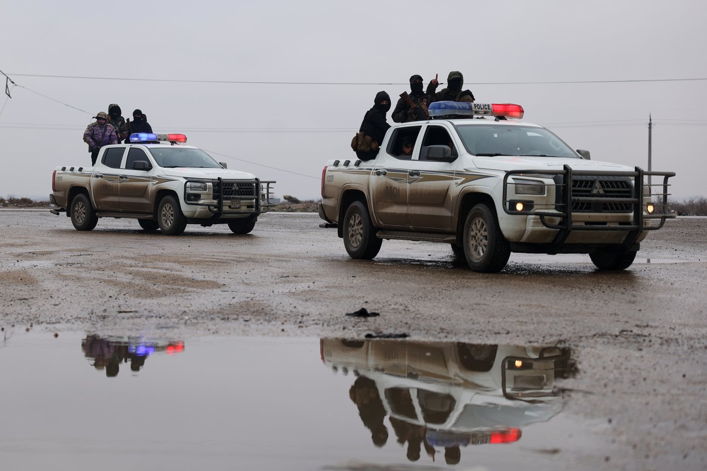Syrian forces take control of prison housing IS members after Kurdish fighters evacuate | iNFOnews.ca Syrian forces take control of prison housing IS members after Kurdish fighters evacuate | iNFOnews.ca