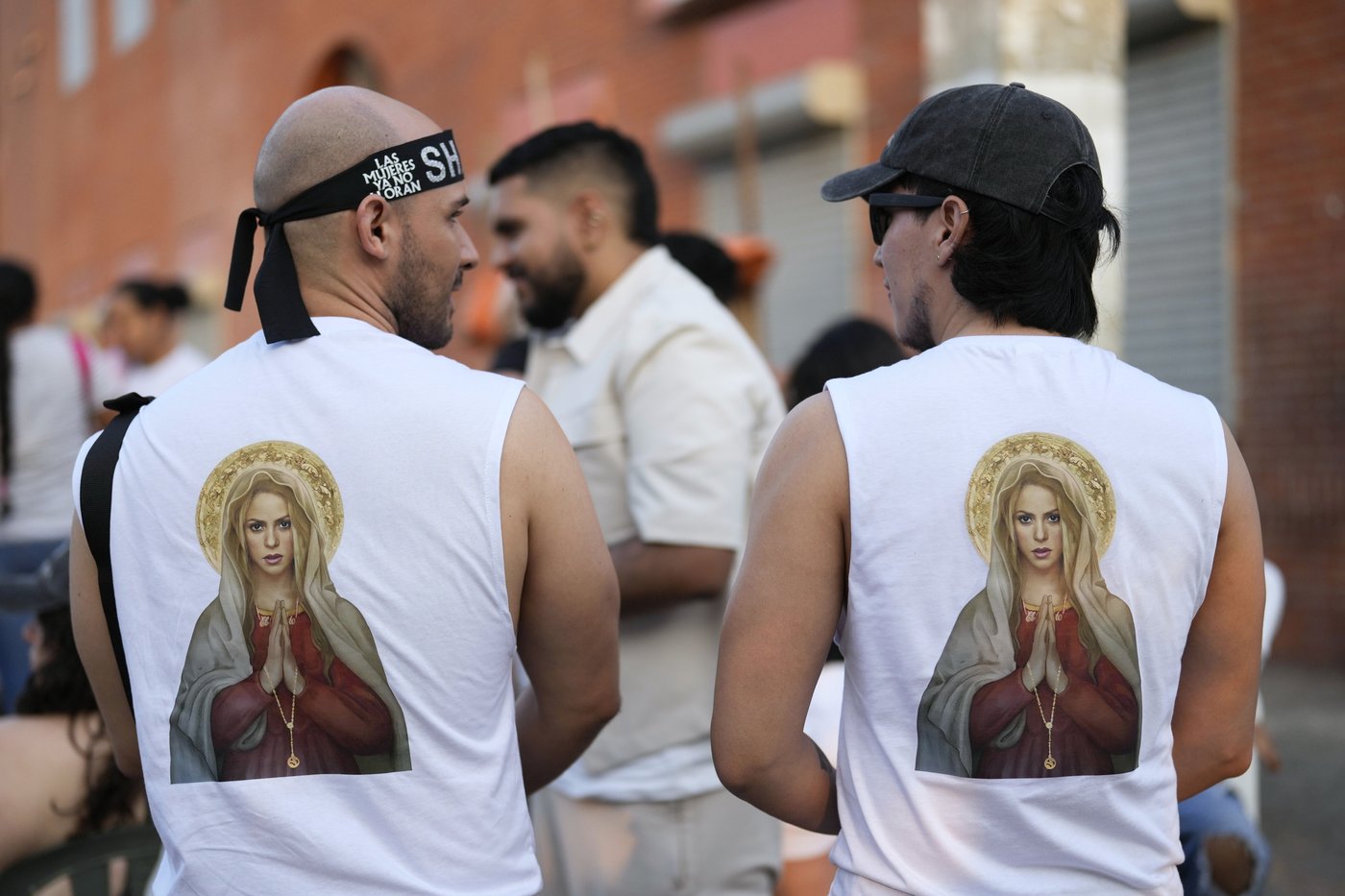 PHOTO COLLECTION: Shakira on Tour | iNFOnews.ca