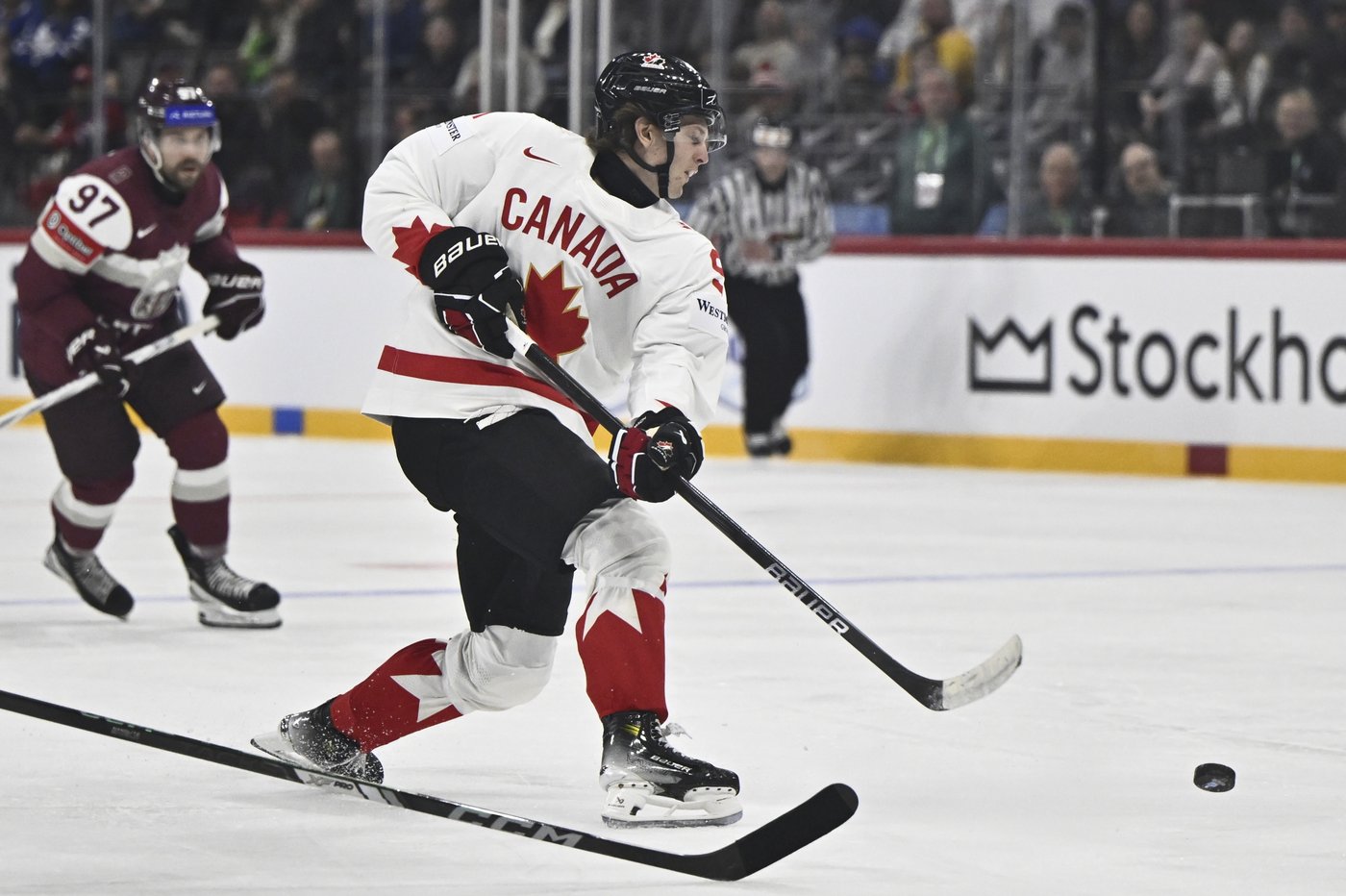 US blanks newcomer Hungary for 2nd straight shutout at hockey worlds, Canada routs Latvia | iNFOnews.ca US blanks newcomer Hungary for 2nd straight shutout at hockey worlds, Canada routs Latvia | iNFOnews.ca