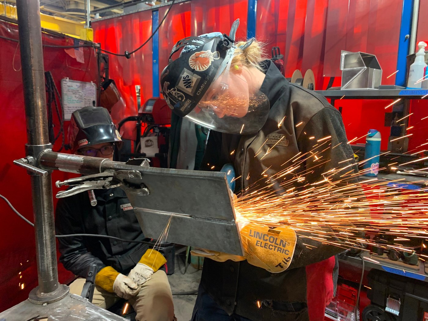 Community college student from Michigan to be 1st woman to represent US at world welding competition | iNFOnews.ca Community college student from Michigan to be 1st woman to represent US at world welding competition | iNFOnews.ca