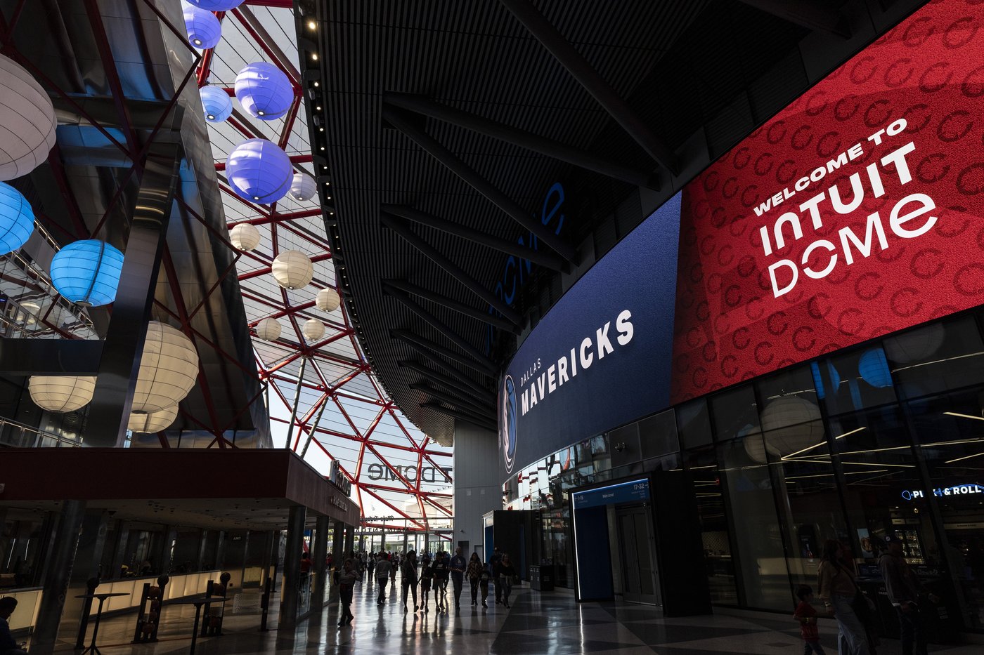 Intuit Dome opens its doors to Los Angeles Clippers fans | iNFOnews.ca