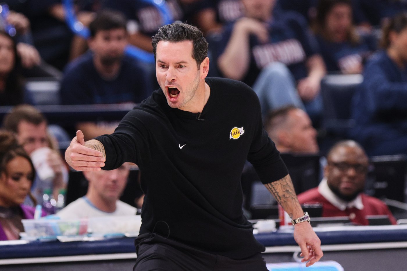 Lakers criticize officiating after Game 2 loss to Thunder in West semis | iNFOnews.ca