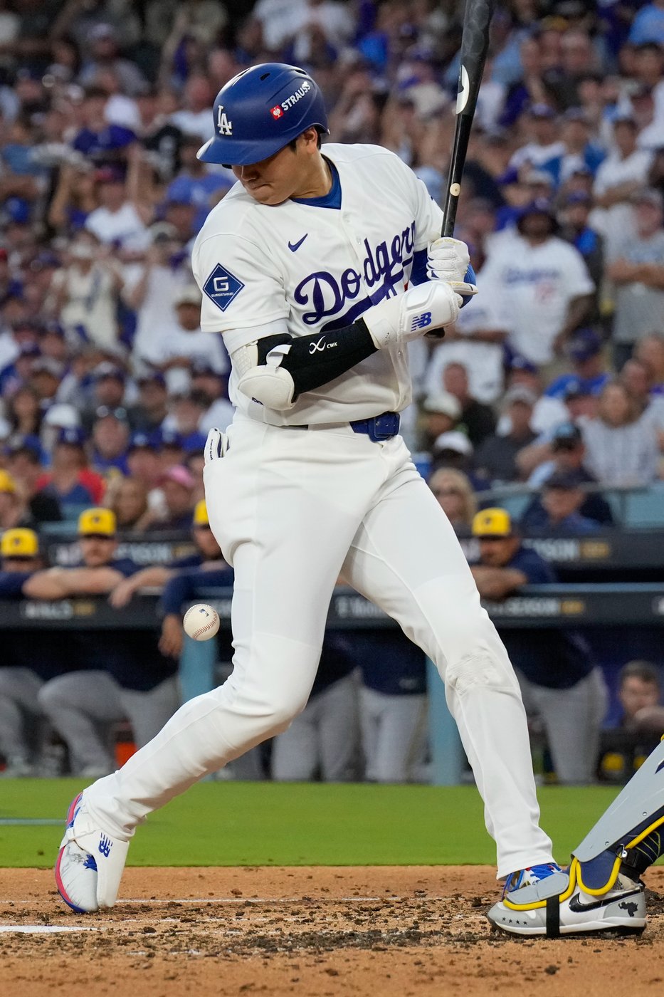 Shohei Ohtani batting 6th, a lone single, and the Dodgers staring at playoff elimination | iNFOnews.ca Shohei Ohtani batting 6th, a lone single, and the Dodgers staring at playoff elimination | iNFOnews.ca