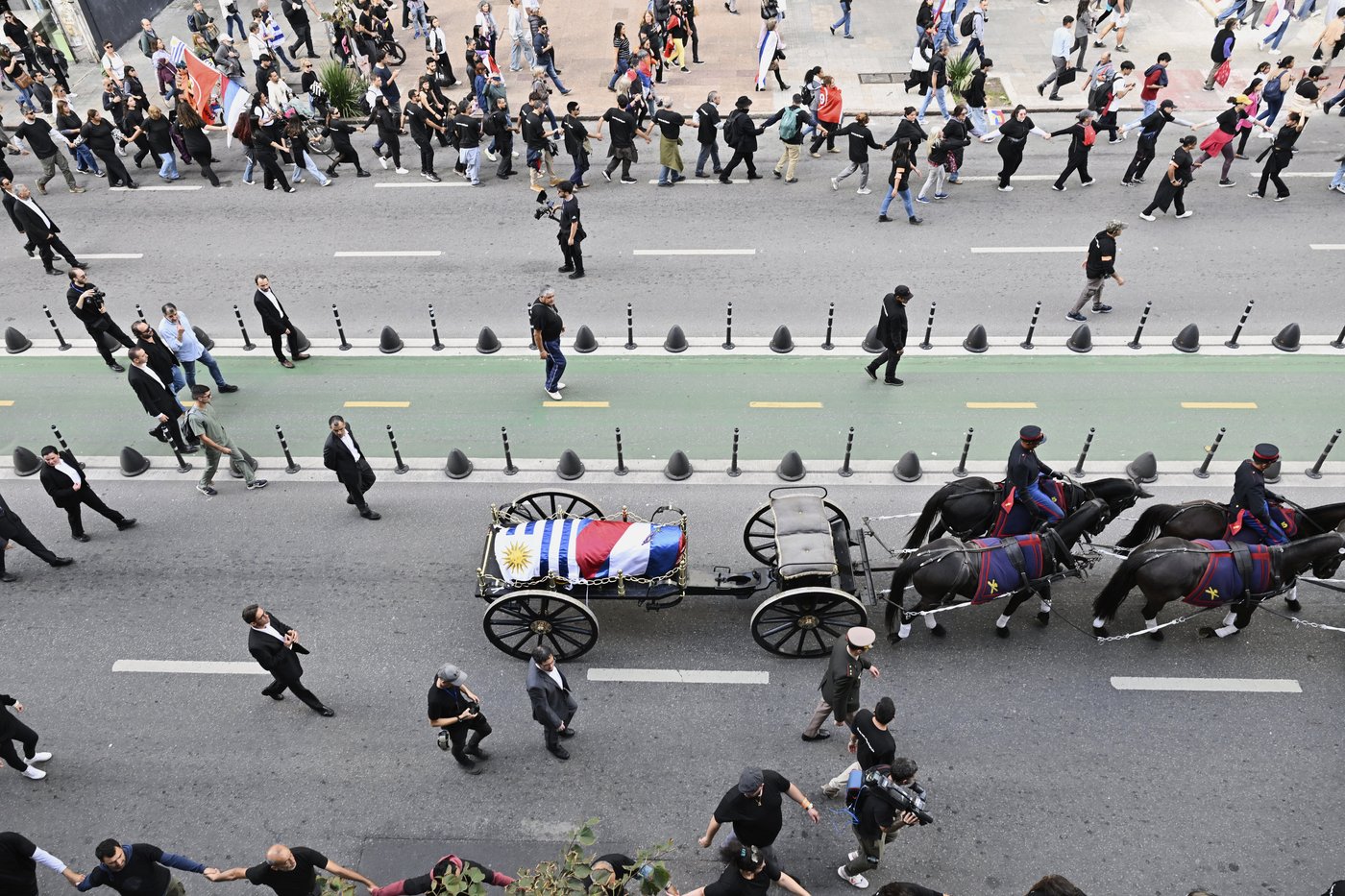 PHOTO COLLECTION: Uruguay Mujica funeral | iNFOnews.ca