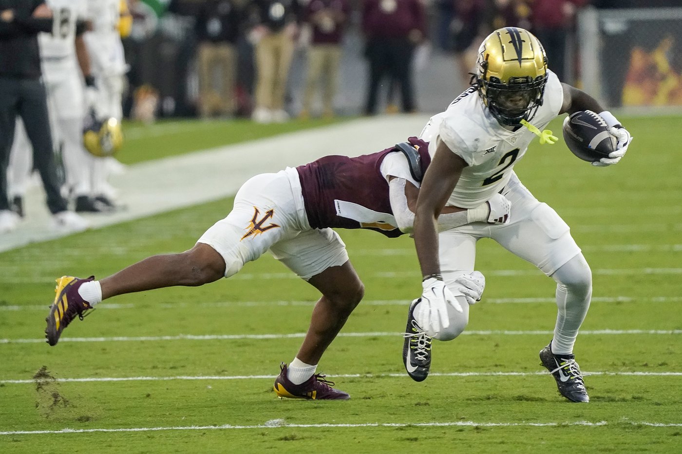 Sam Leavitt's 3 TD passes help Arizona State beat UCF 35-31 | iNFOnews.ca Sam Leavitt's 3 TD passes help Arizona State beat UCF 35-31 | iNFOnews.ca