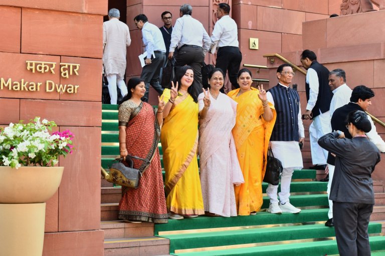 Modi pushing to get more women into India's Parliament. That could have other consequences | iNFOnews.ca