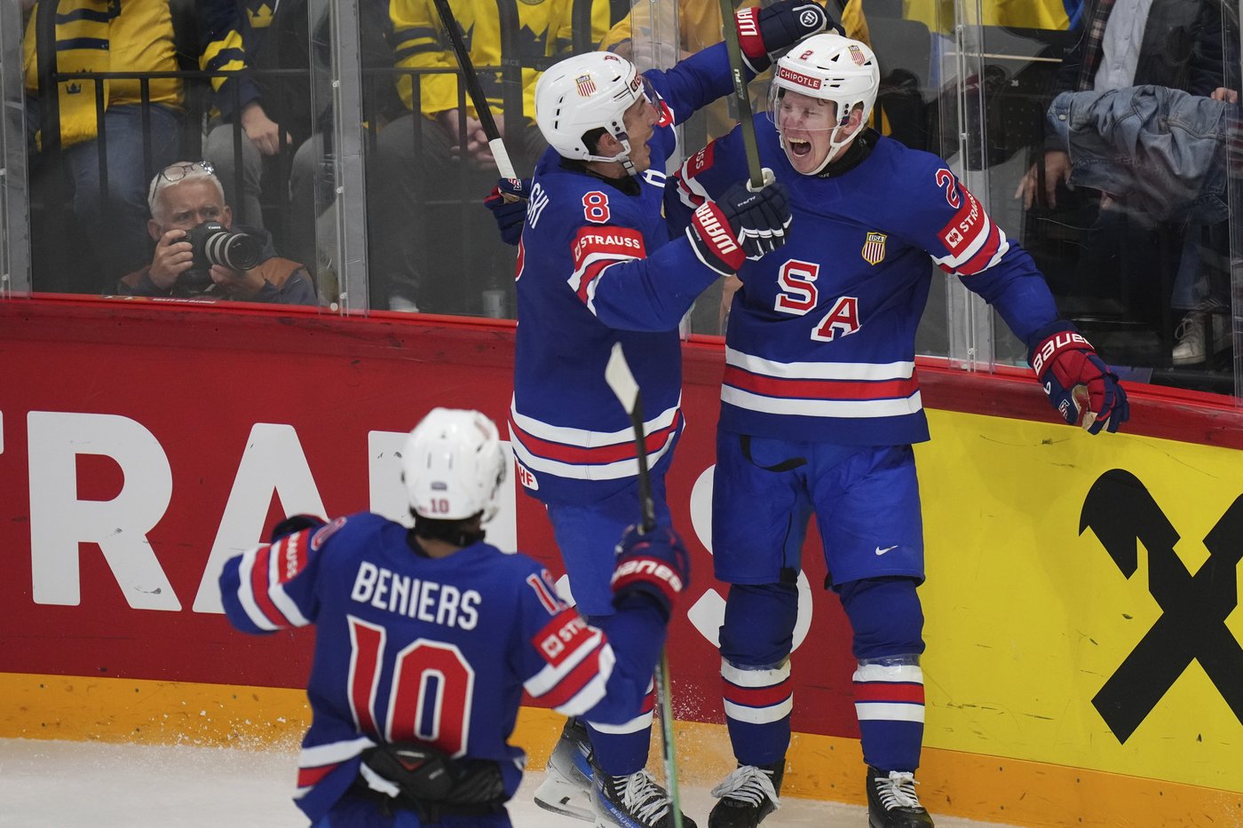 US beats Sweden 6-2 to set the final against Switzerland at ice hockey worlds | iNFOnews.ca US beats Sweden 6-2 to set the final against Switzerland at ice hockey worlds | iNFOnews.ca