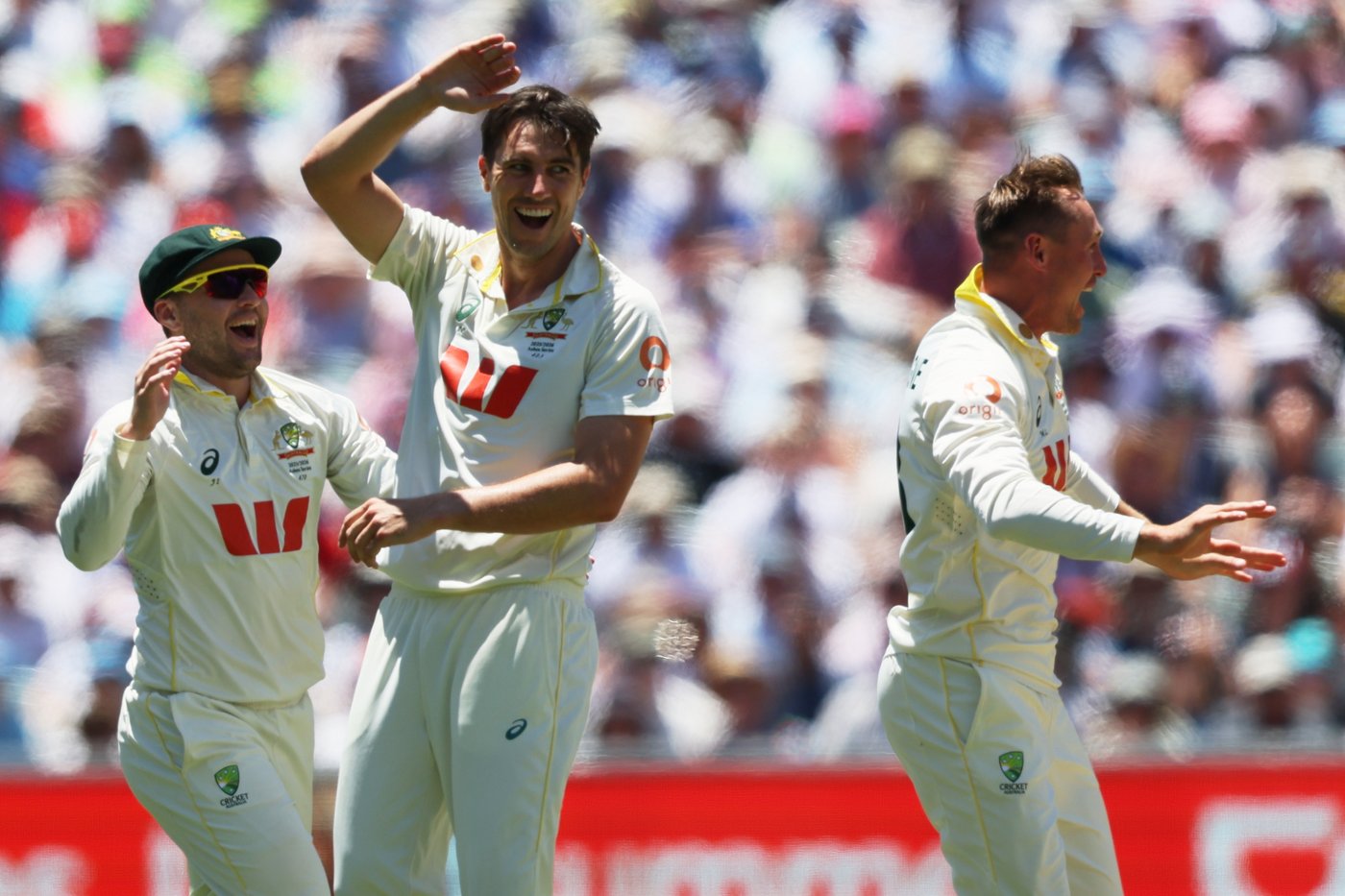 Nathan Lyon picks off three key wickets to set Australia on course for Ashes series win | iNFOnews.ca Nathan Lyon picks off three key wickets to set Australia on course for Ashes series win | iNFOnews.ca