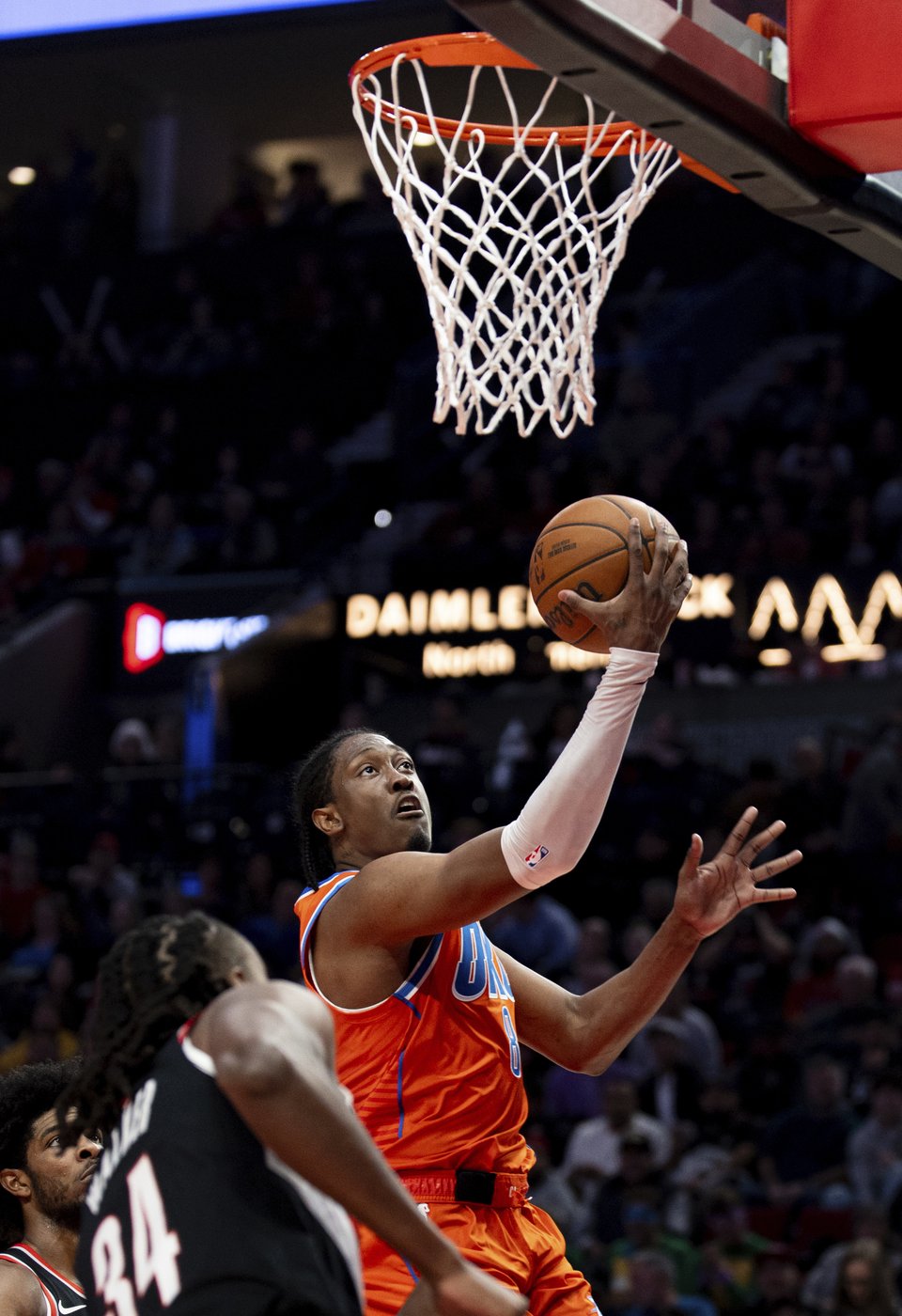 Gilgeous-Alexander scores 30 points and Thunder stay unbeaten with 137-114 win over Trail Blazers | iNFOnews.ca Gilgeous-Alexander scores 30 points and Thunder stay unbeaten with 137-114 win over Trail Blazers | iNFOnews.ca