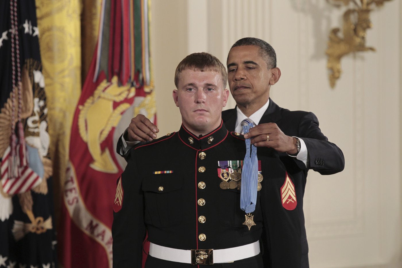 Afghanistan Medal of Honor recipient reenlists in Marine Corps reserves after 15 years | iNFOnews.ca