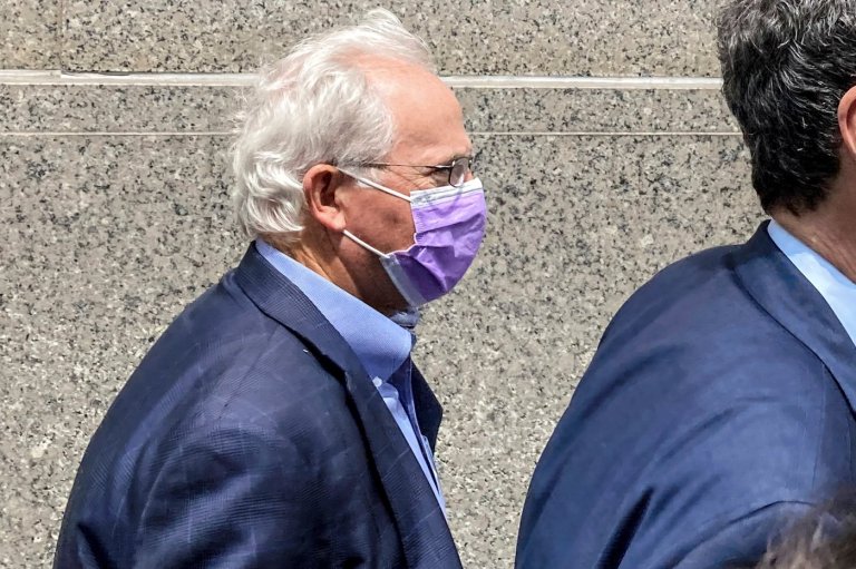 Trump issued pardon to former Republican congressman convicted of insider trading | iNFOnews.ca