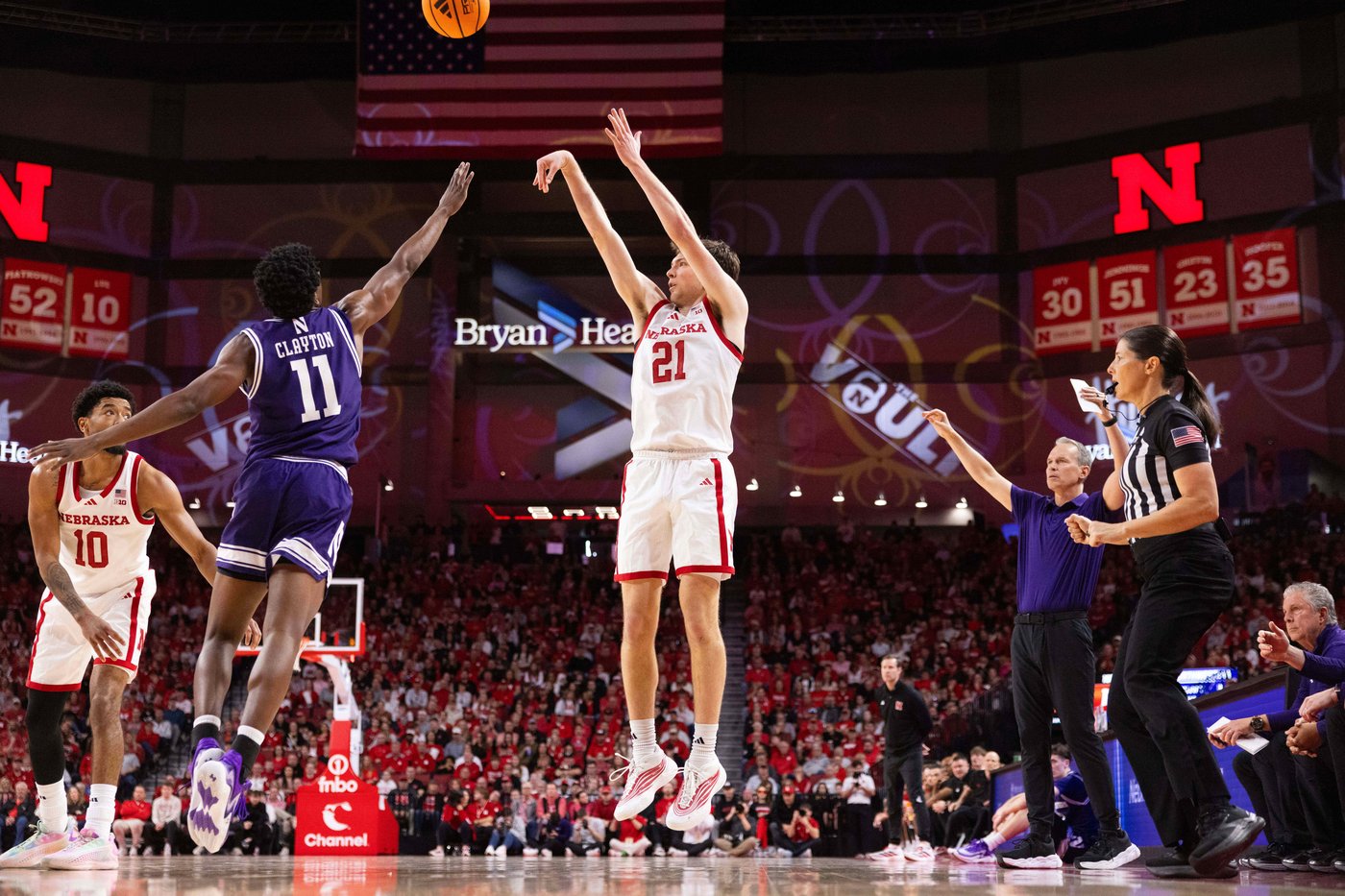 Pryce Sandfort's 29 points lead No. 7 Nebraska past Northwestern 68-49 | iNFOnews.ca