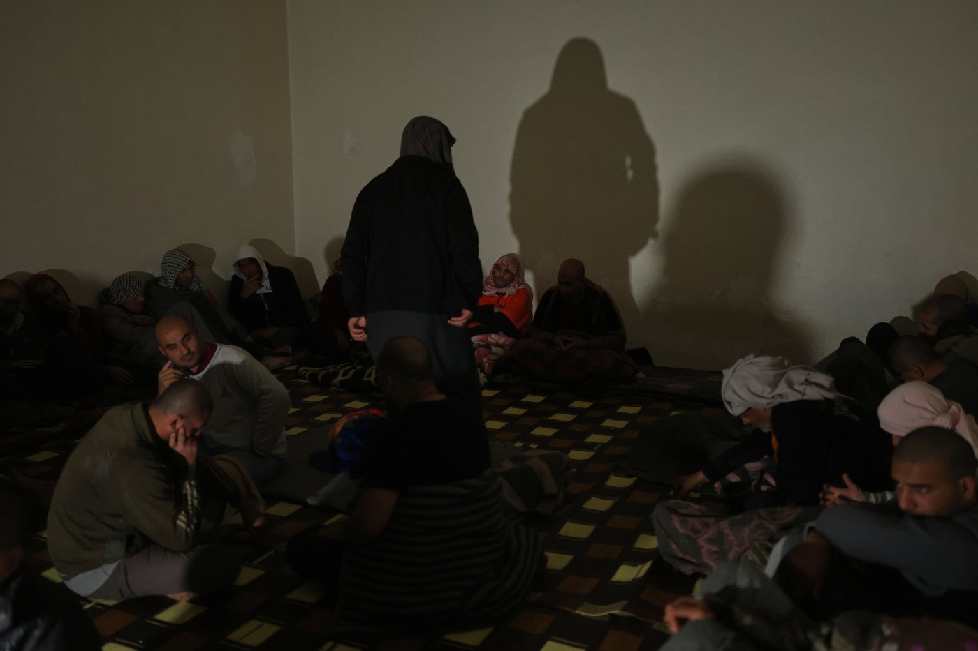 Baghdad says it will prosecute Islamic State militants being moved from Syria to Iraq | iNFOnews.ca Baghdad says it will prosecute Islamic State militants being moved from Syria to Iraq | iNFOnews.ca