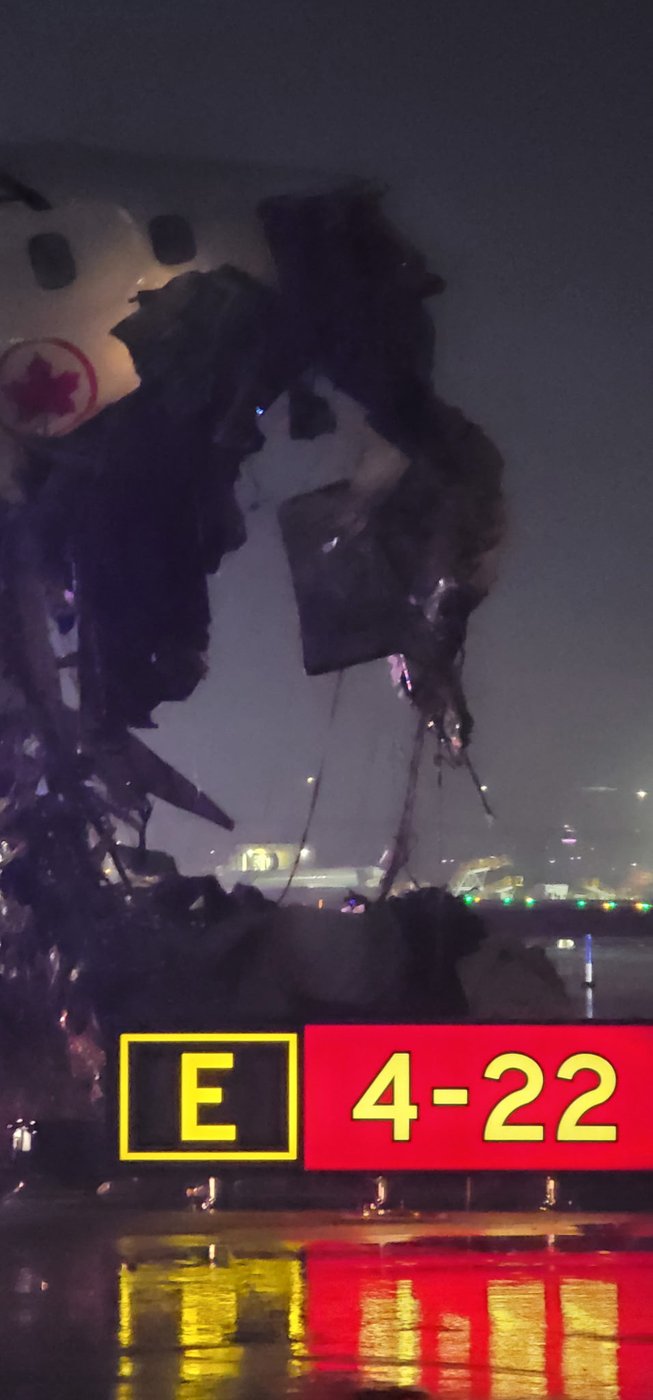 'Stop truck 1. Stop.' Air Canada pilots killed in collision at LaGuardia airport | iNFOnews.ca 'Stop truck 1. Stop.' Air Canada pilots killed in collision at LaGuardia airport | iNFOnews.ca