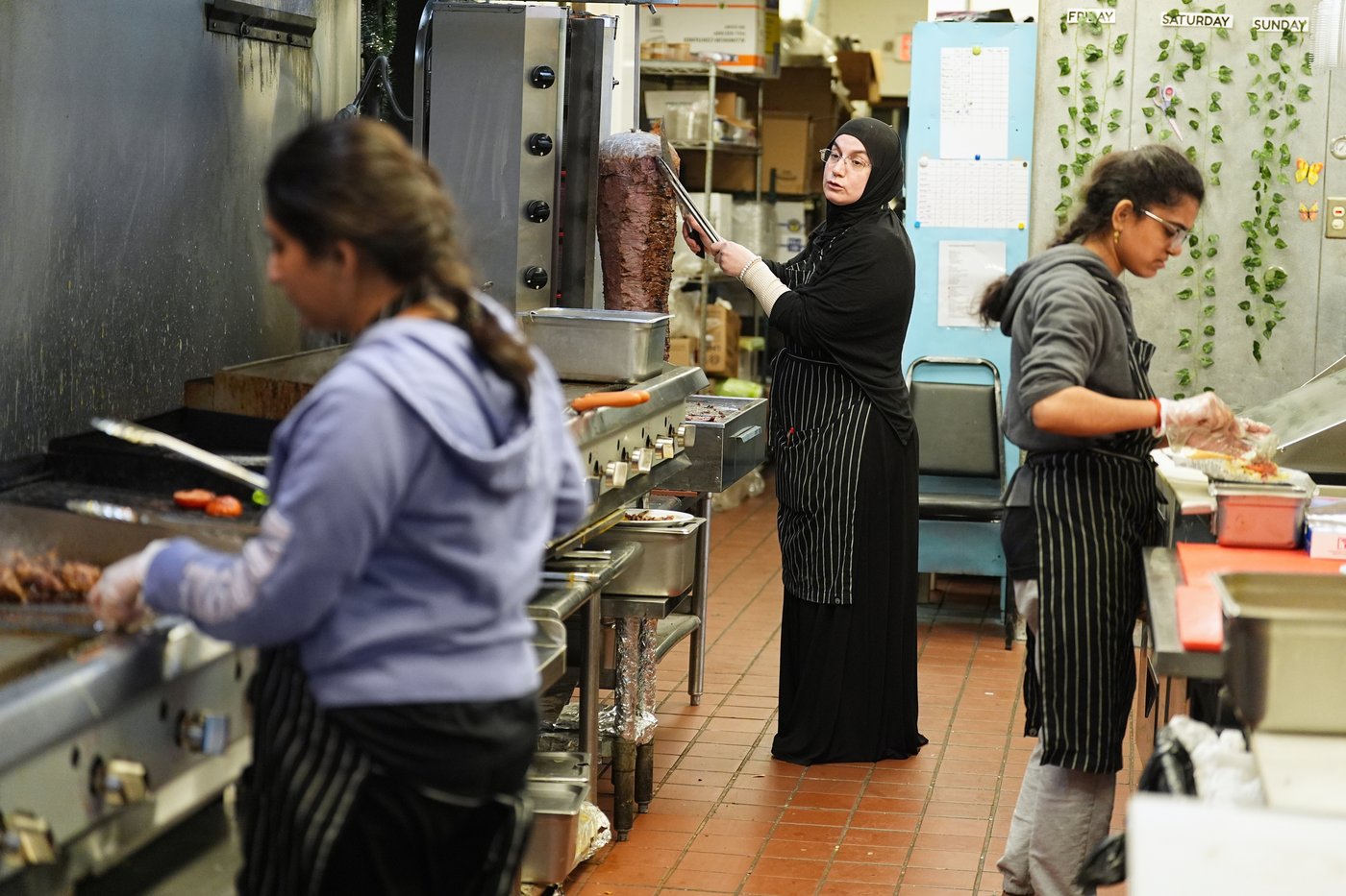 The detention of New Jersey kebab shop owners sparked change. Deportation still looms | iNFOnews.ca