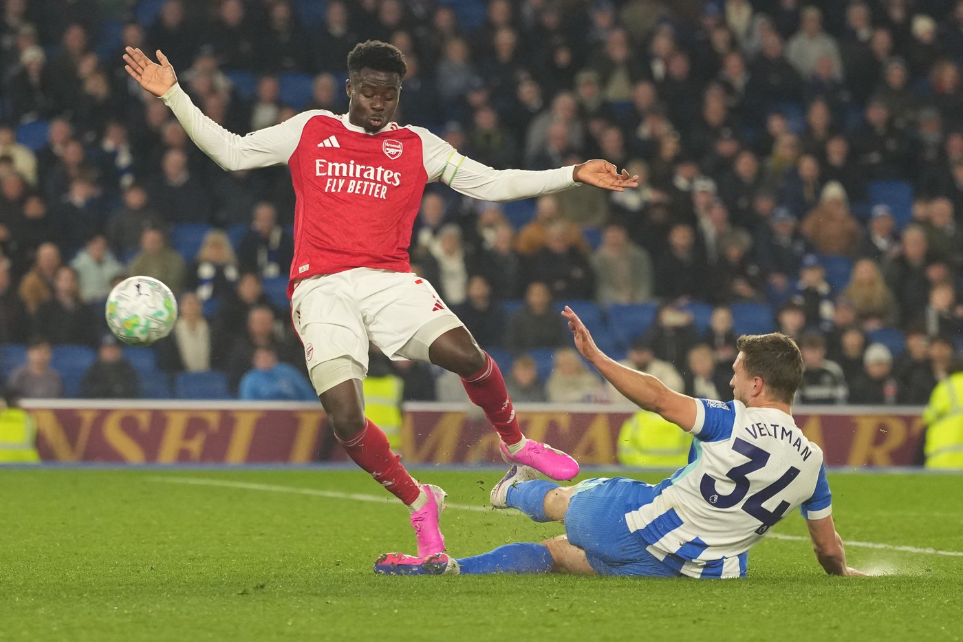Arsenal beats Brighton to move 7 points ahead in title race after Man City draws with Forest | iNFOnews.ca