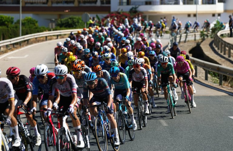 Enric Mas finally wins the Spanish Vuelta after finishing second three times | iNFOnews.ca
