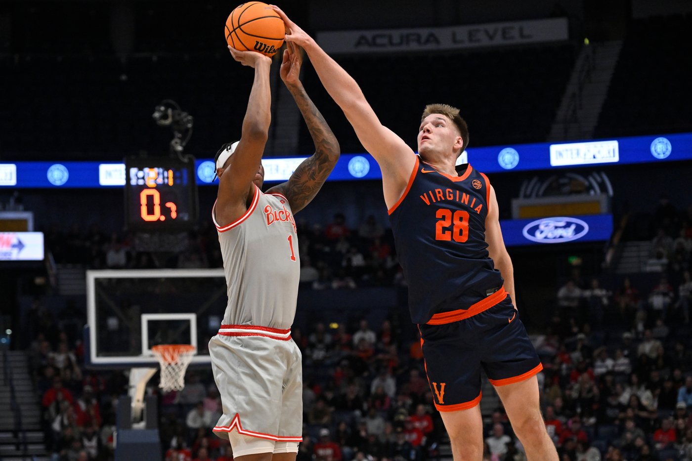 Thomas, Lewis help No. 15 Virginia beat Ohio State 70-66 in Nashville | iNFOnews.ca Thomas, Lewis help No. 15 Virginia beat Ohio State 70-66 in Nashville | iNFOnews.ca